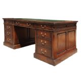 Esquire American Oak Partners Desk